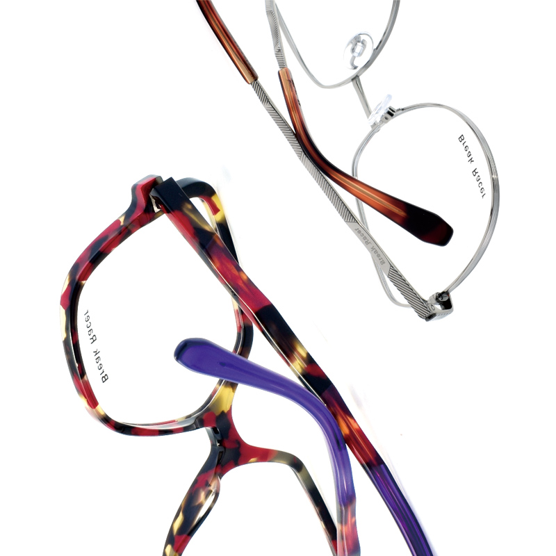 Which types of glasses frames do you see most often?